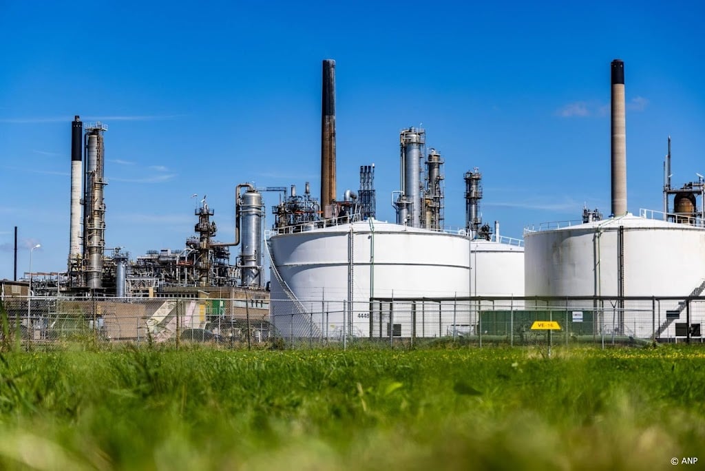 Verkoopprijzen industrie verder omhoog door duurdere olie