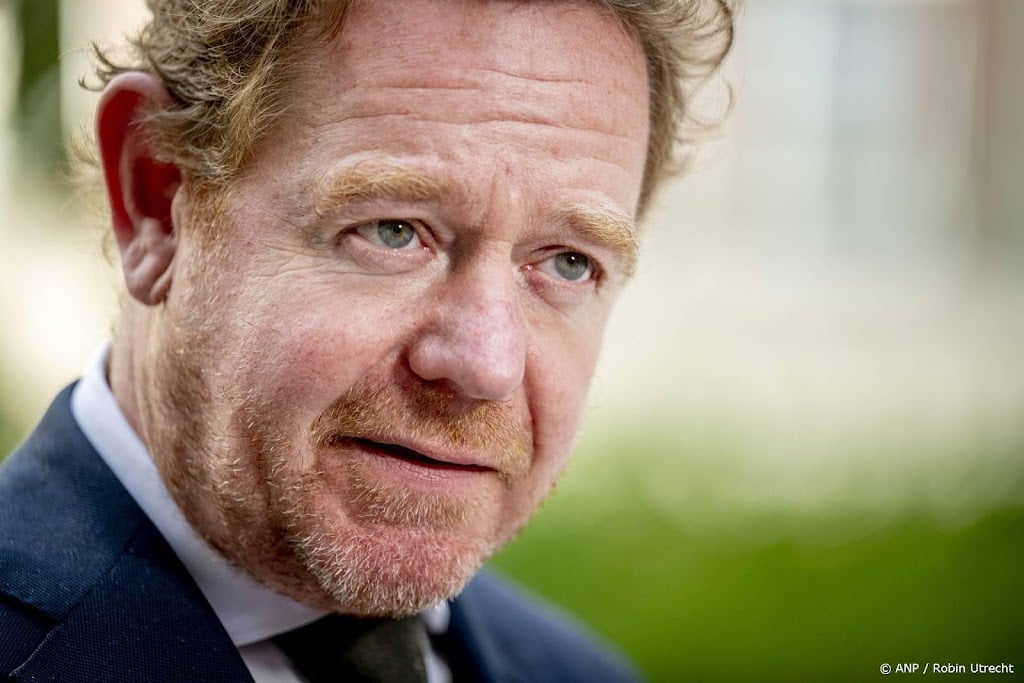 Van Weel: geen geld om verkeersboetes gelijk te houden