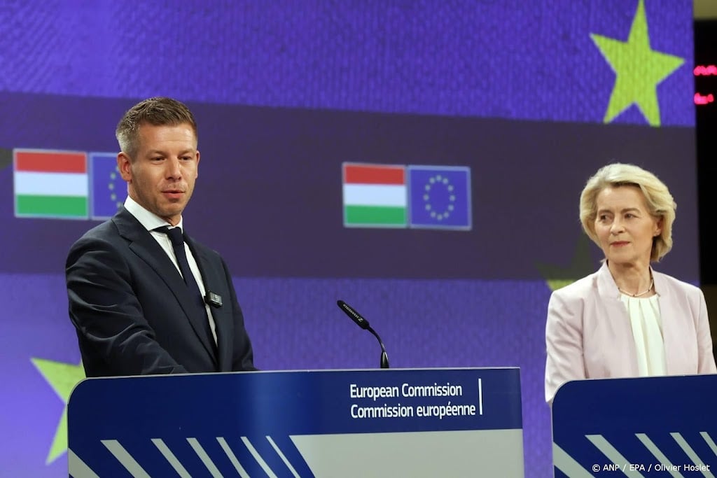 Brussel zegt nieuwe Hongaarse premier 16 miljard aan EU-geld toe