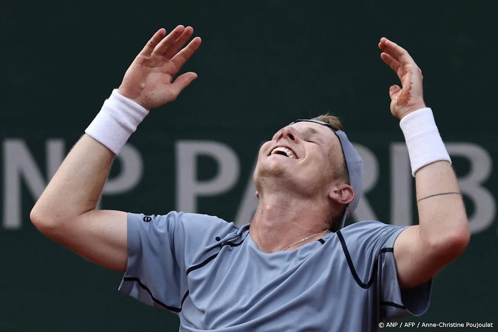 De Jong na stunt tegen Chatsjanov in vierde ronde Roland Garros  
