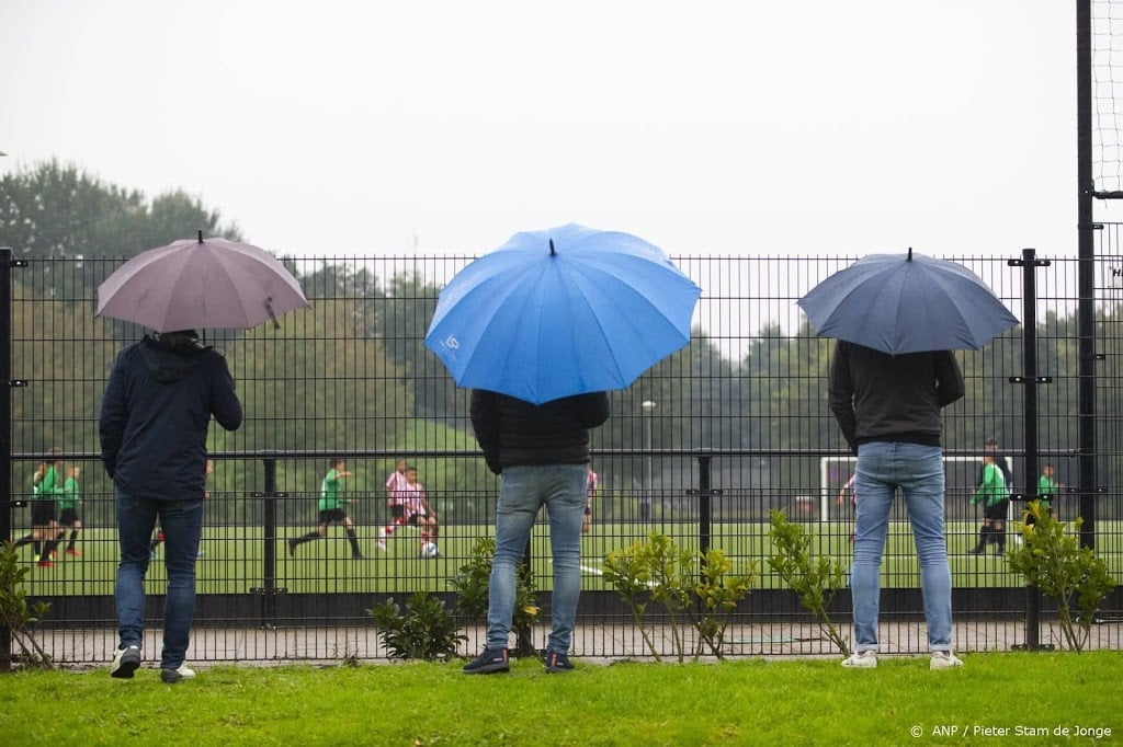 KWF lanceert actie tegen schelden met kanker rond voetbalvelden