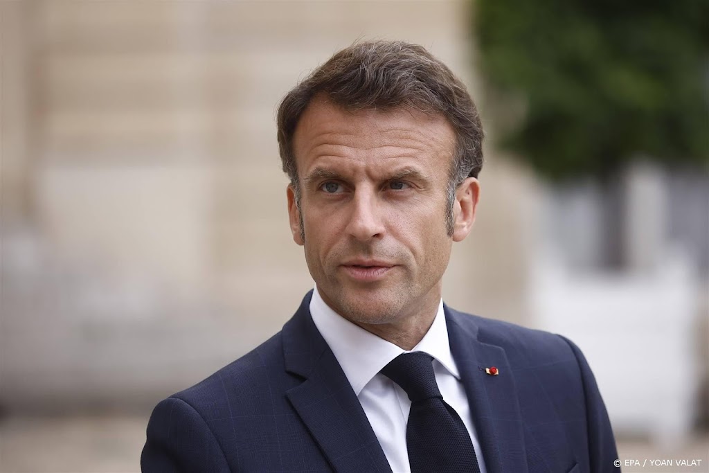 Franse president Macron houdt crisisberaad na onlusten 