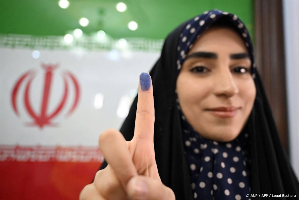 Tweede ronde nodig bij Iraanse presidentsverkiezingen