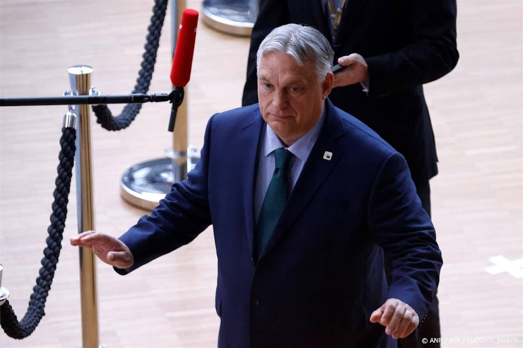 Orbán wakkert geruchten nieuwe uiterst rechtse EP-fractie aan