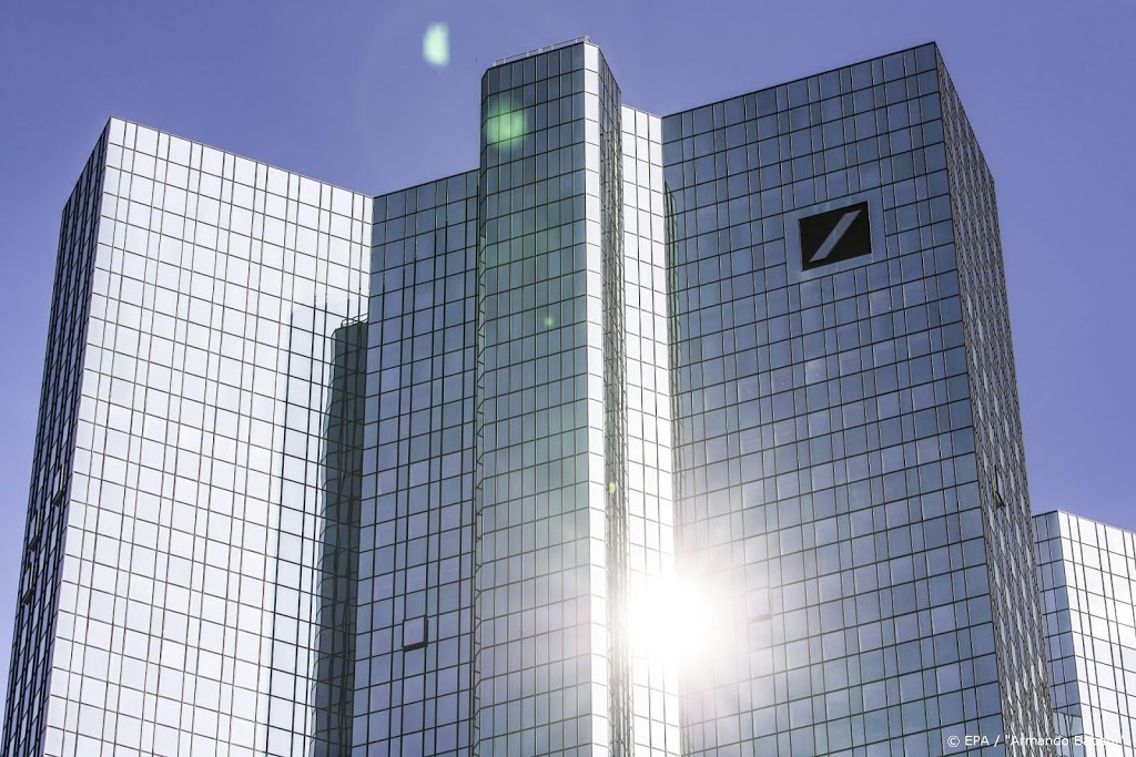 Deutsche Bank vult stroppenpot verder aan