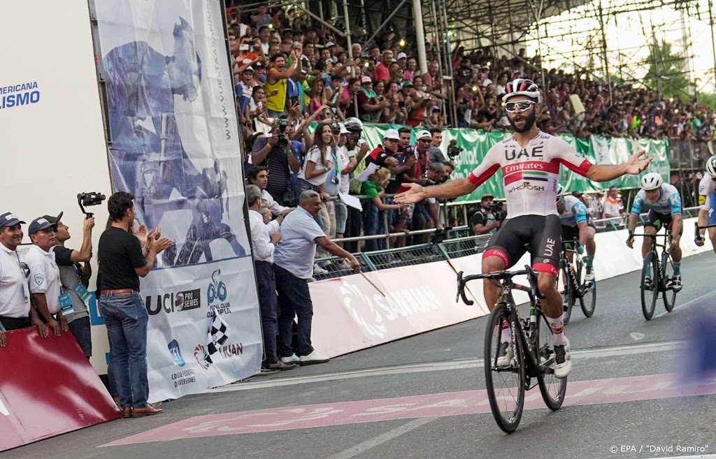 Wielrenner Gaviria spurt naar zege tweede etappe Burgos