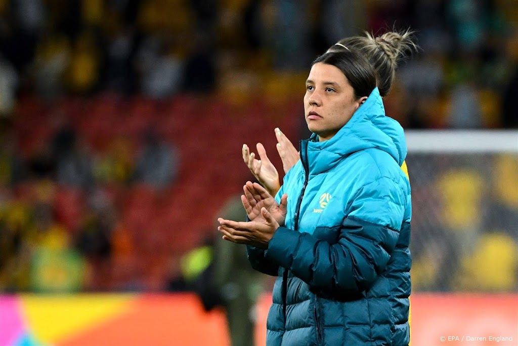 Voetbalsters Australië zien topscorer Kerr terugkeren