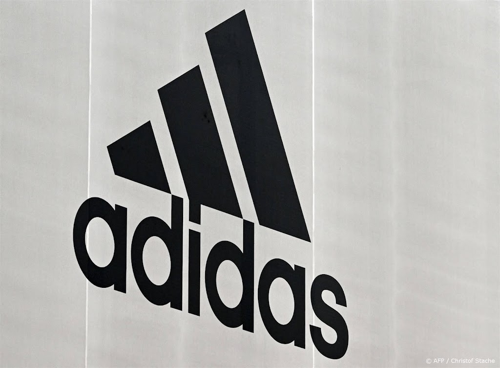 Adidas gaat weer deel overtollige Yeezy-voorraad verkopen