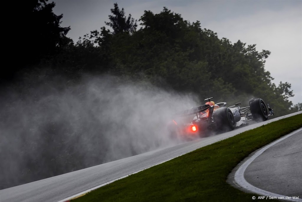 Verstappen start vanaf poleposition in sprintrace GP van België 
