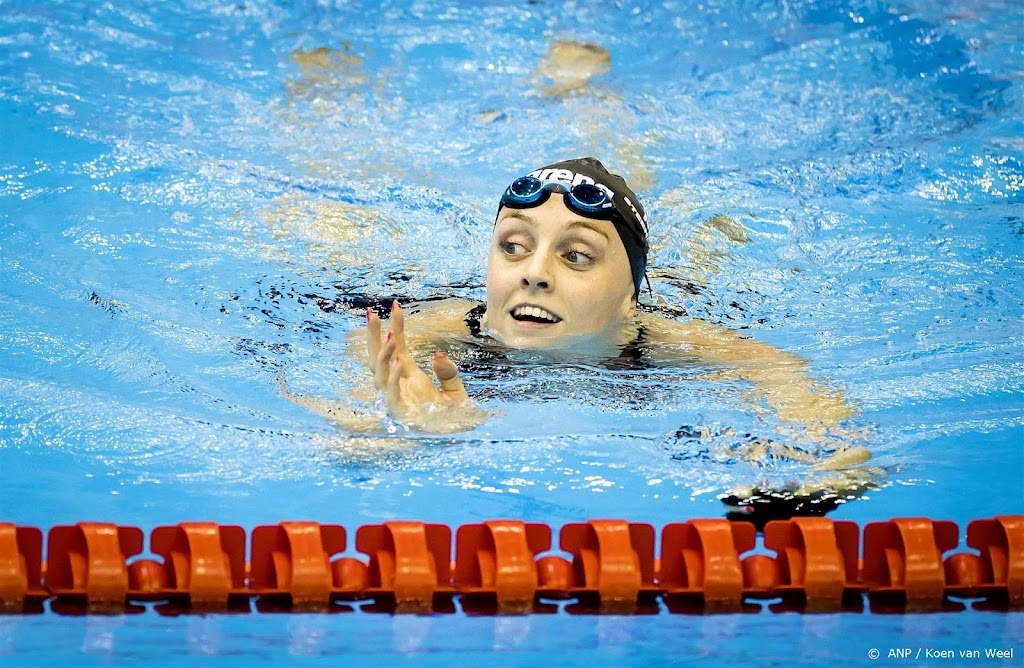 Zwemster Steenbergen bij WK naar finale 50 vrij na swim-off 