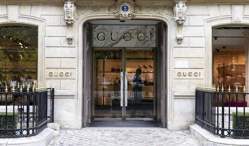 Winsthalvering modeconcern Kering door zwakke prestaties Gucci