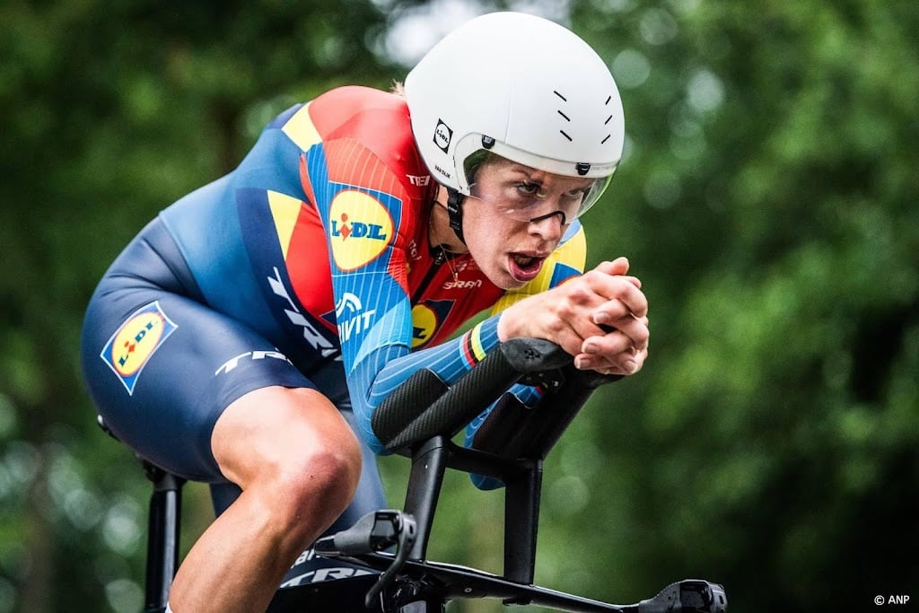 Wielrenster Van Dijk stopt na dit seizoen