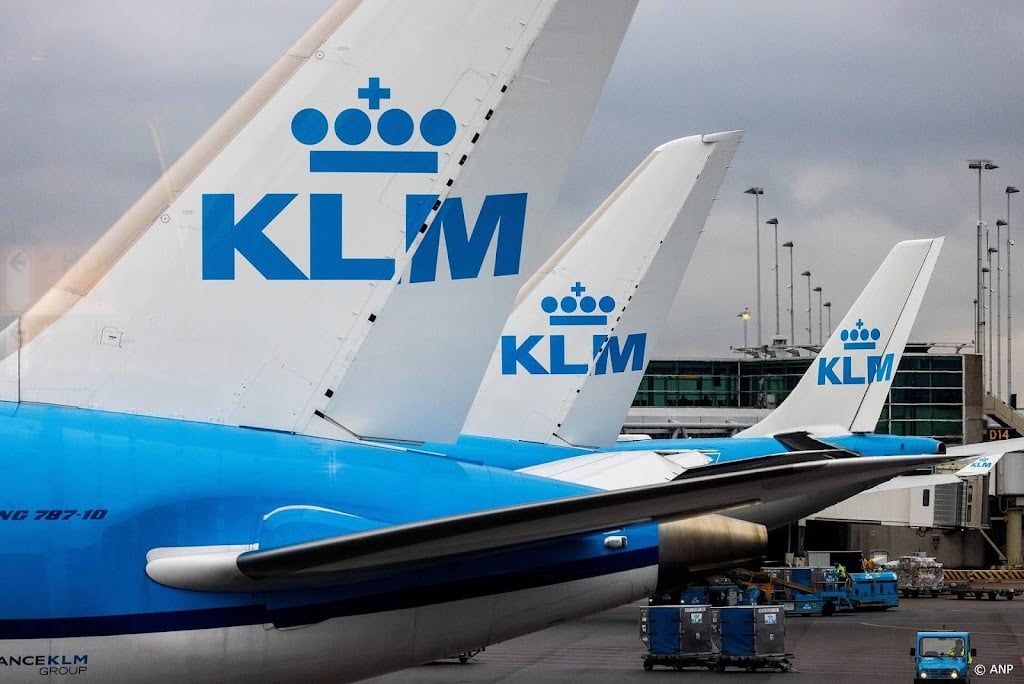 KLM berekent duurdere kerosine door en maakt meer winst