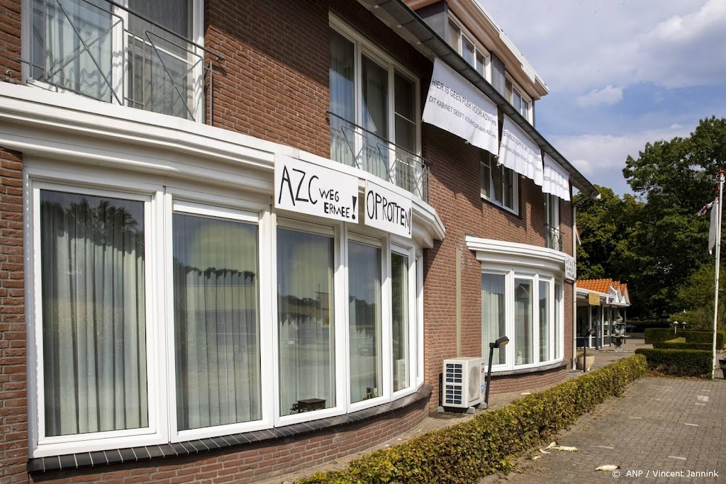 Grote belangstelling voor kort geding 'asielhotel' Albergen