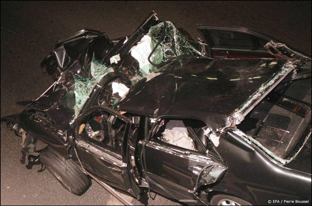Rechtmatige eigenaar wil gecrashte limousine Diana terug