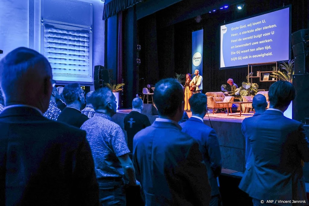 ChristenUnie gaat met leden praten over 'ontoelaatbare asieldeal'