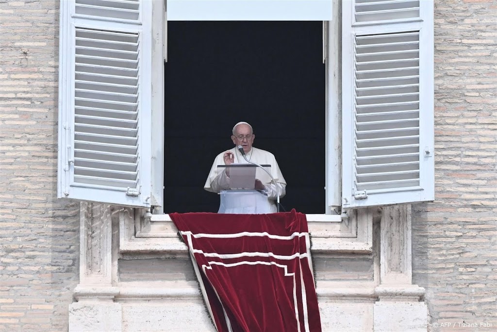 Vaticaan: paus wilde imperialistisch Rusland niet verheerlijken