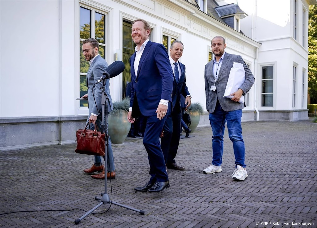 Vicepremiers voor begrotingsoverleg op Financiën