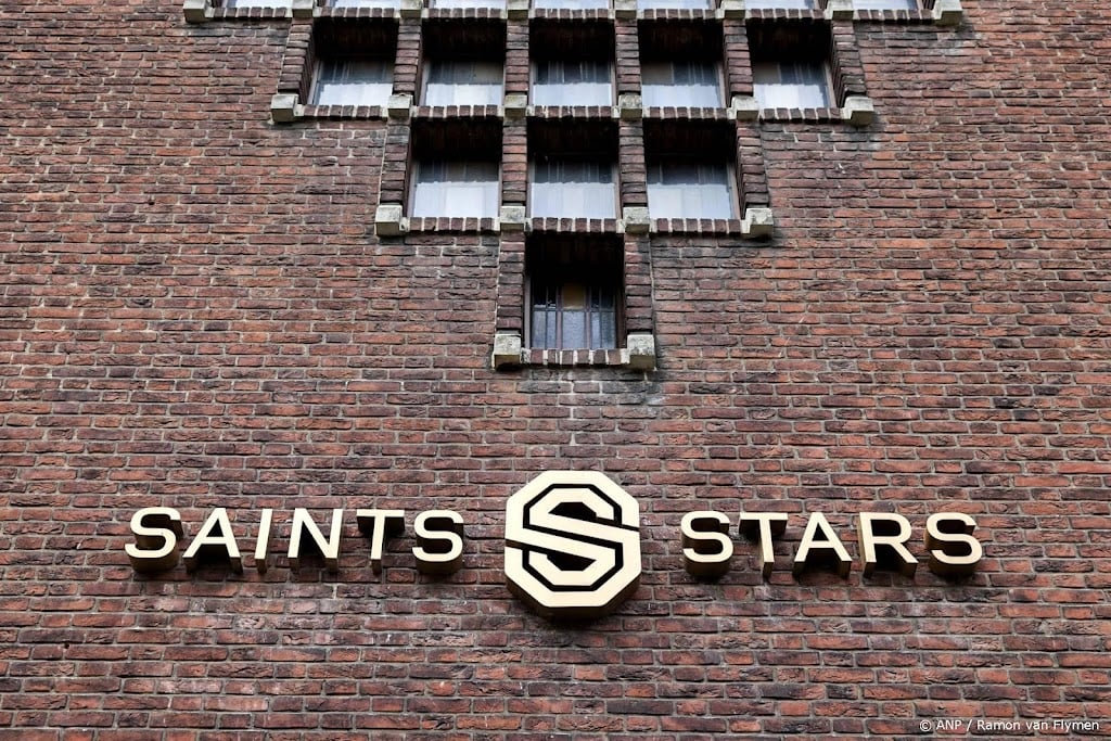 Plasman doet namens Saints and Stars aangifte van smaad en laster