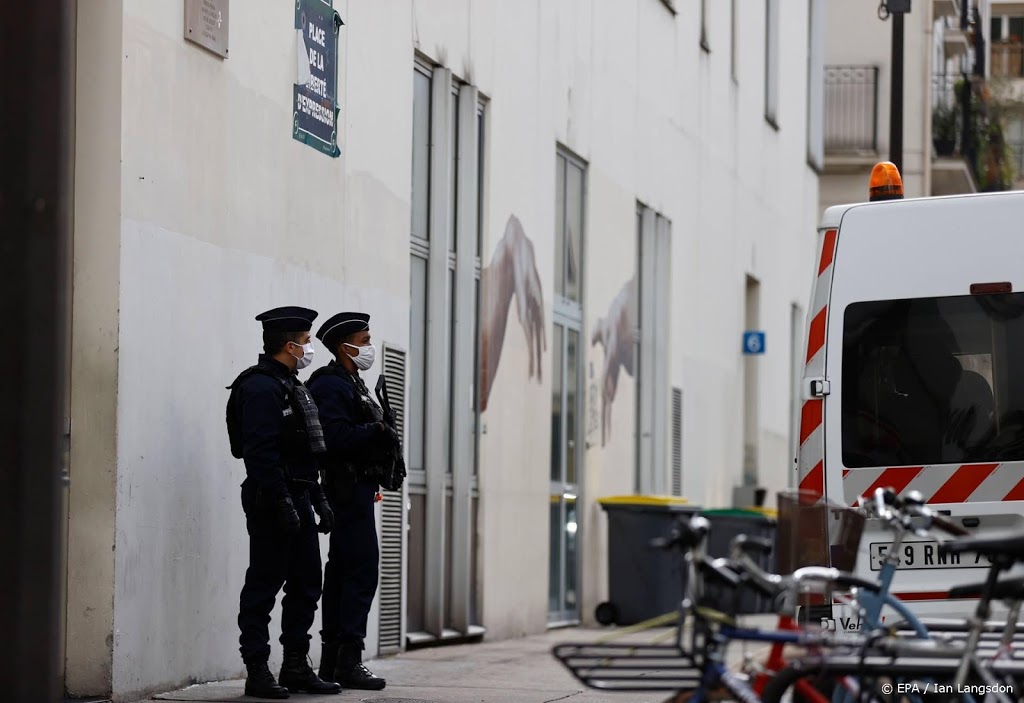 Messentrekker Parijs wilde kantoor Charlie Hebdo in brand steken 