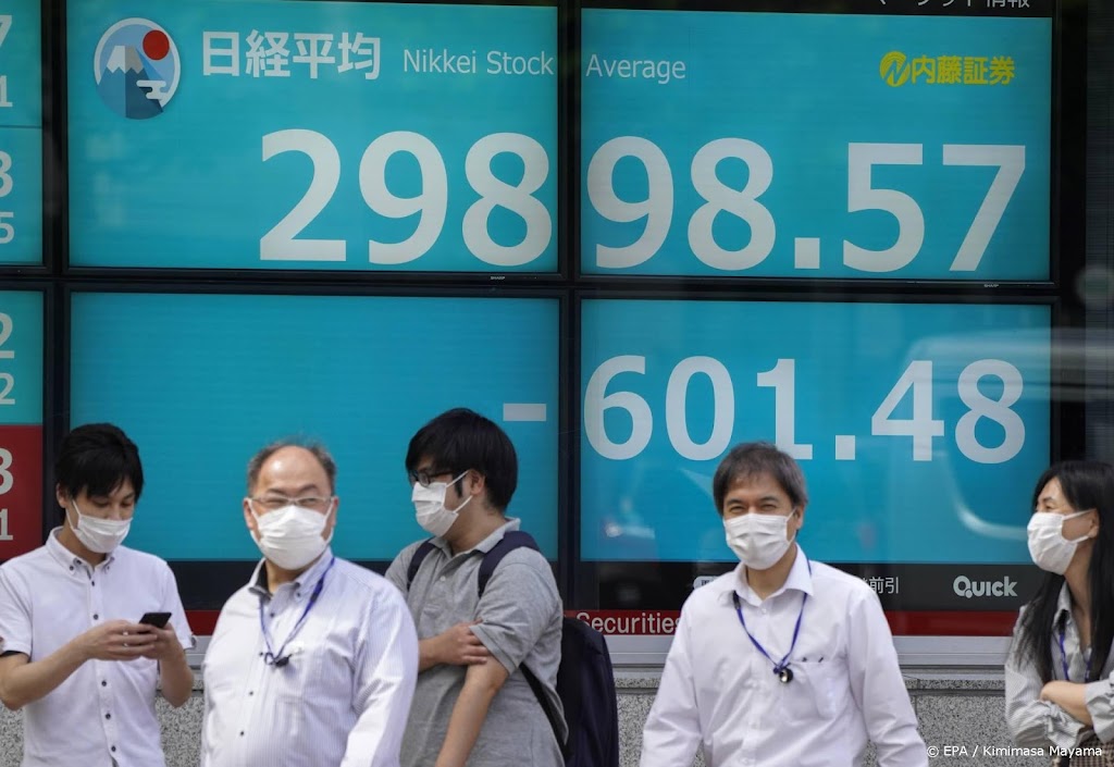 Techbedrijven drukken Nikkei, Evergrande wint in Hongkong