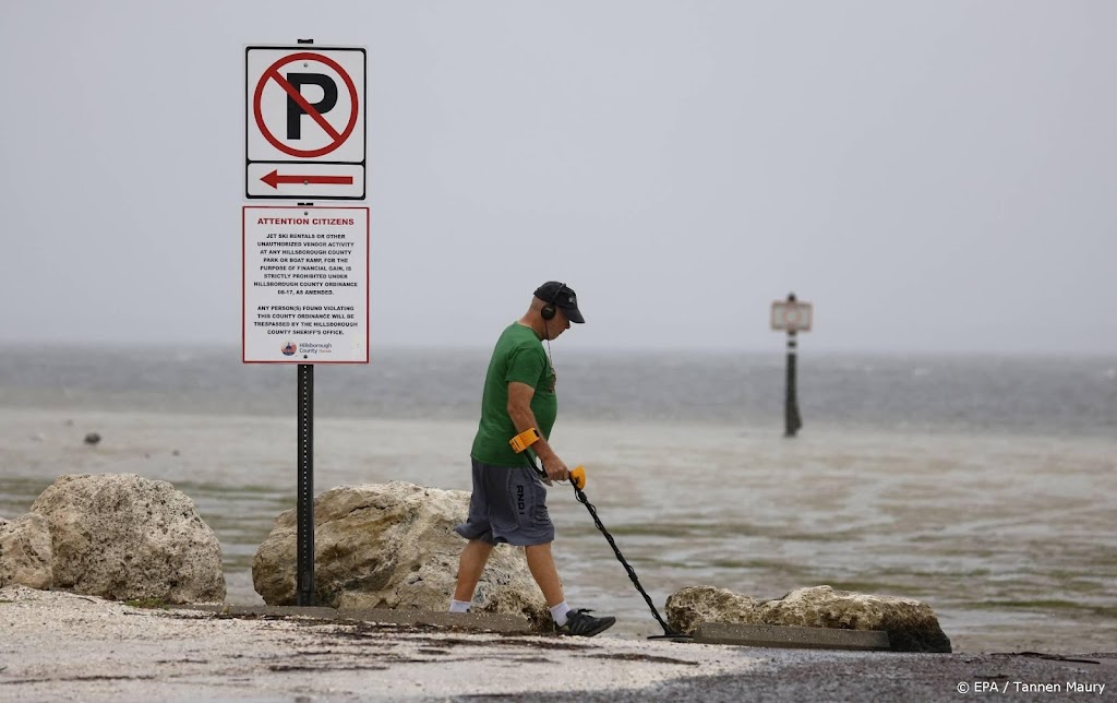 Ian boven Florida afgezwakt tot tropische storm