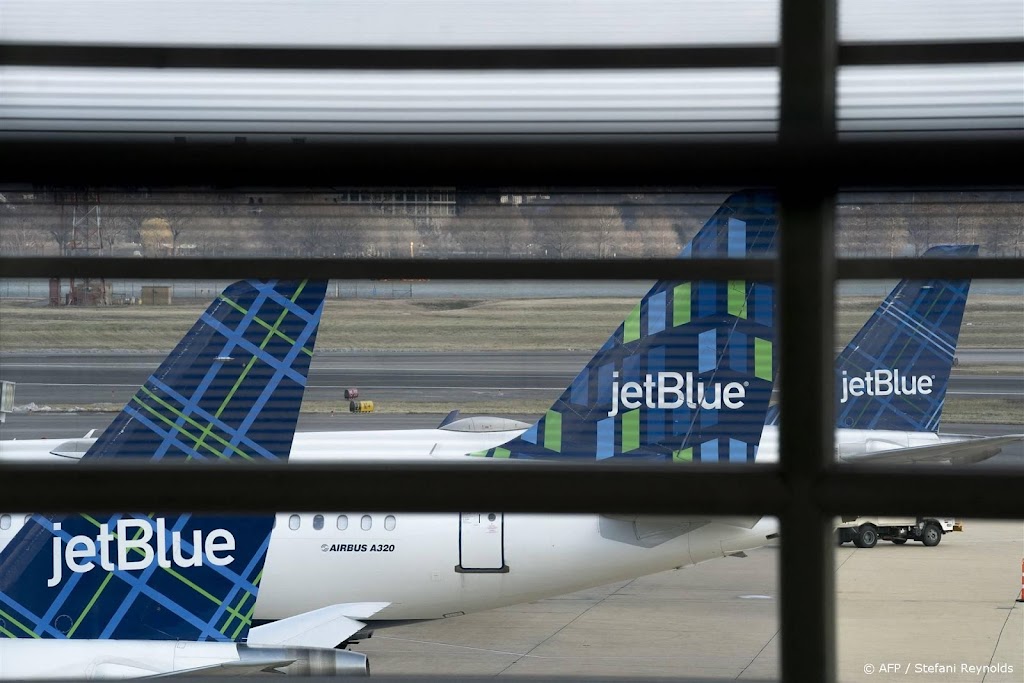 JetBlue klaagt over krimp Schiphol, wil dat VS KLM aanpakken