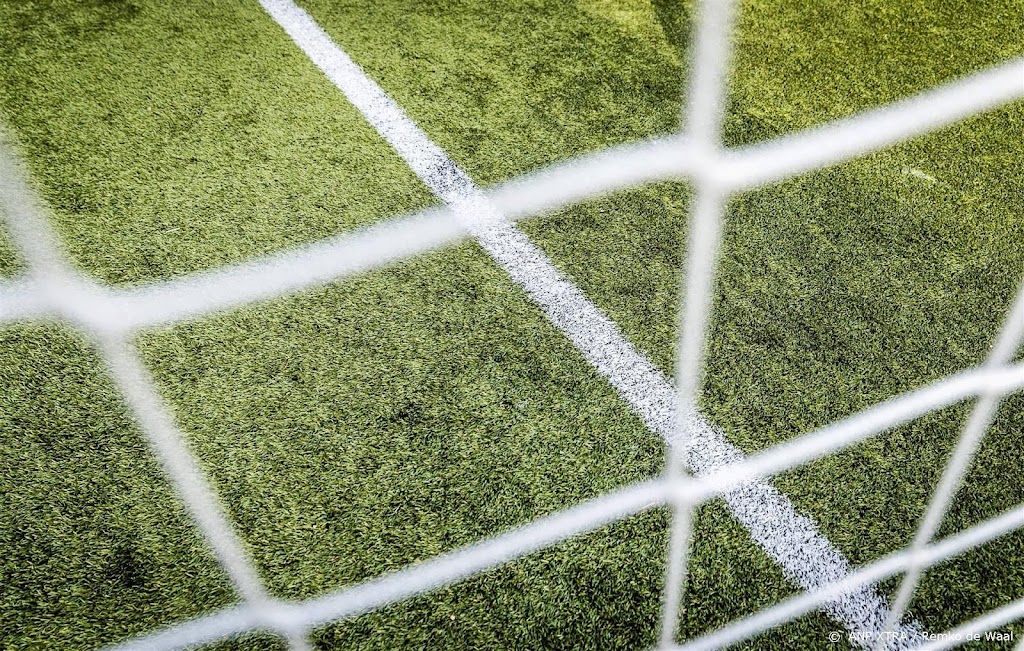 Minuut stilte en rouwbanden bij duel Excelsior - Sparta