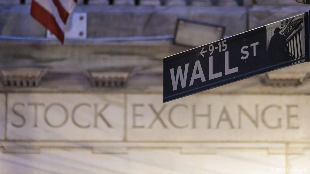 Overwegend verliezen op Wall Street terwijl shutdown dreigt