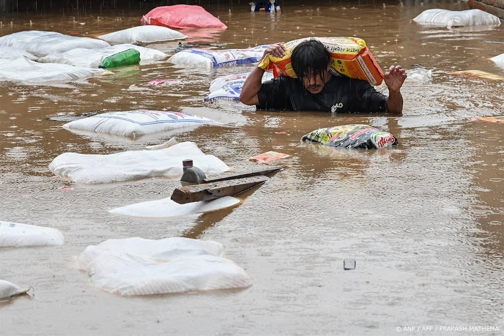 Dodental overstromingen Nepal loopt verder op