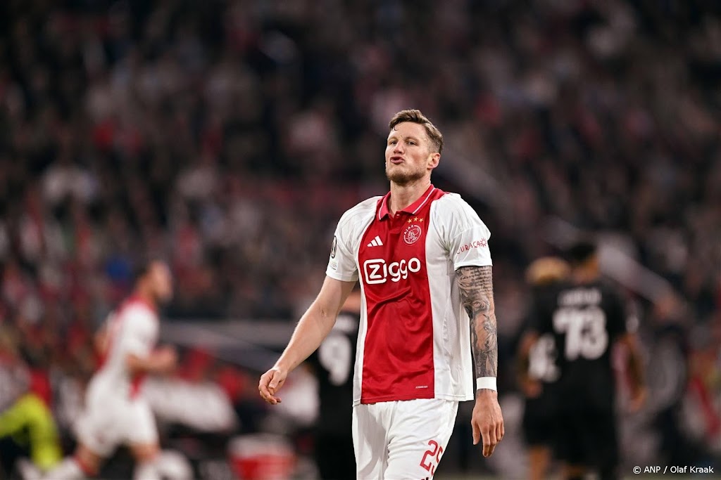 Trainer Farioli verwacht Weghorst snel terug bij Ajax  