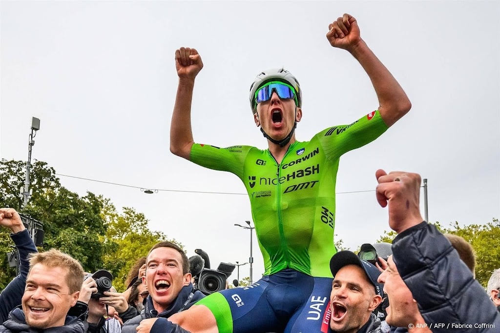 Pogacar ziet 'stomme aanval' resulteren in wereldtitel