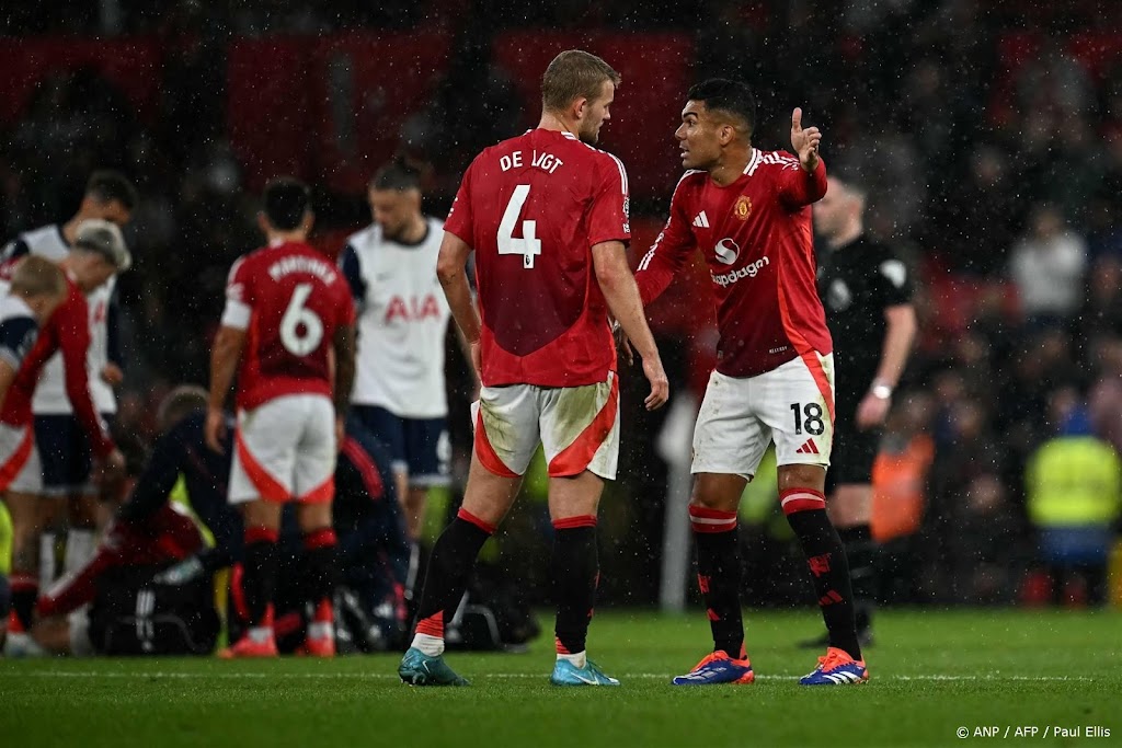 Ten Hag met Manchester United hard onderuit tegen Tottenham