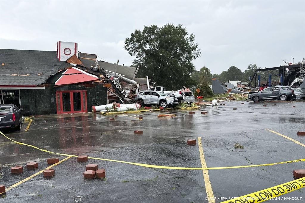 Dodental door storm Helene in zuidoosten VS richting honderd