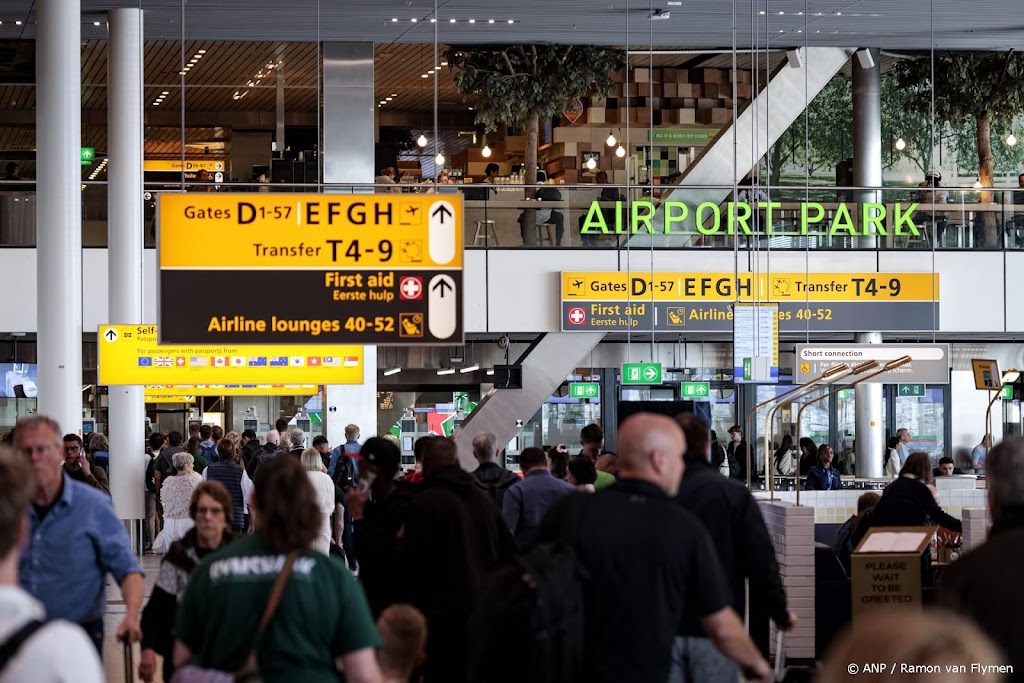 Schiphol schrapt geplande tariefstijging luchtvaartmaatschappijen