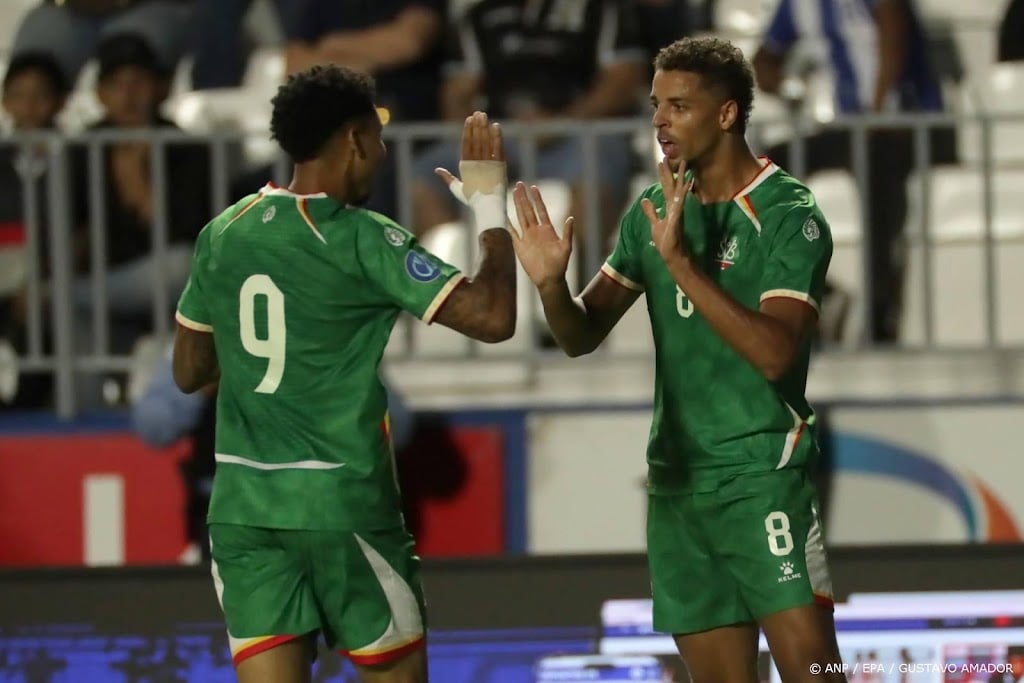 Suriname wint ook tweede Nations League-duel en gaat aan kop