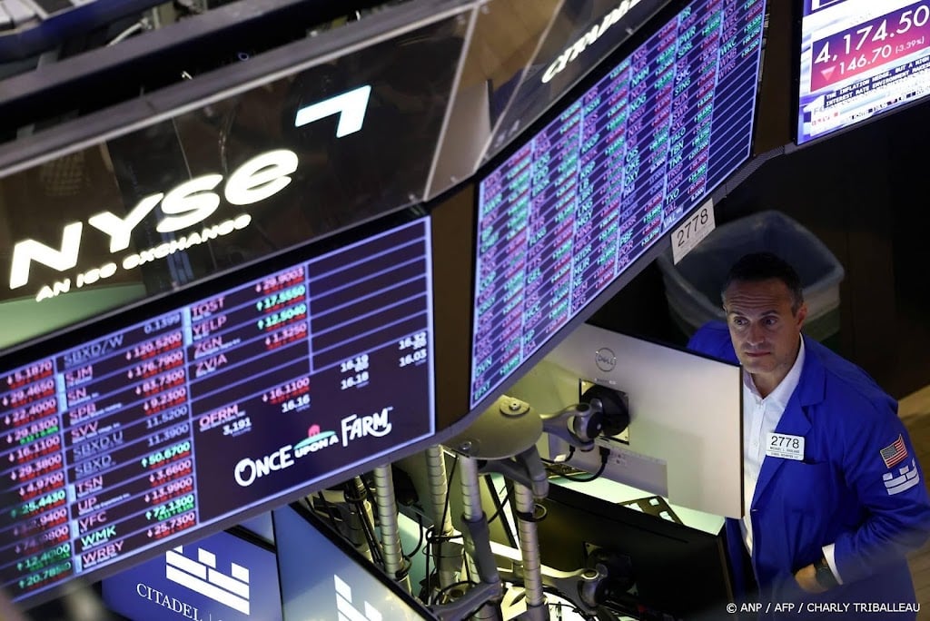 Wall Street opent voorzichtig door onzekerheid over inflatie