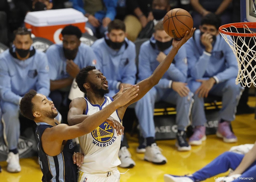 Golden State Warriors lijdt eerste nederlaag in NBA
