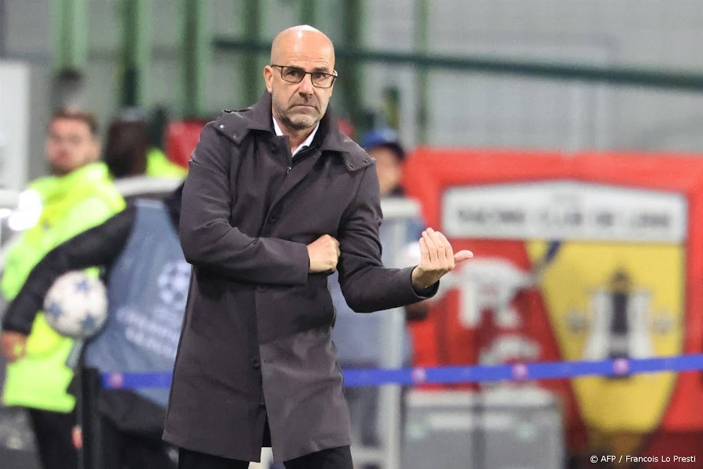 Bosz kiest tegen Ajax voor dezelfde spelers als tegen Lens