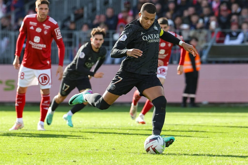 Aanvaller Mbappé laat PSG ontsnappen tegen Stade Brest 