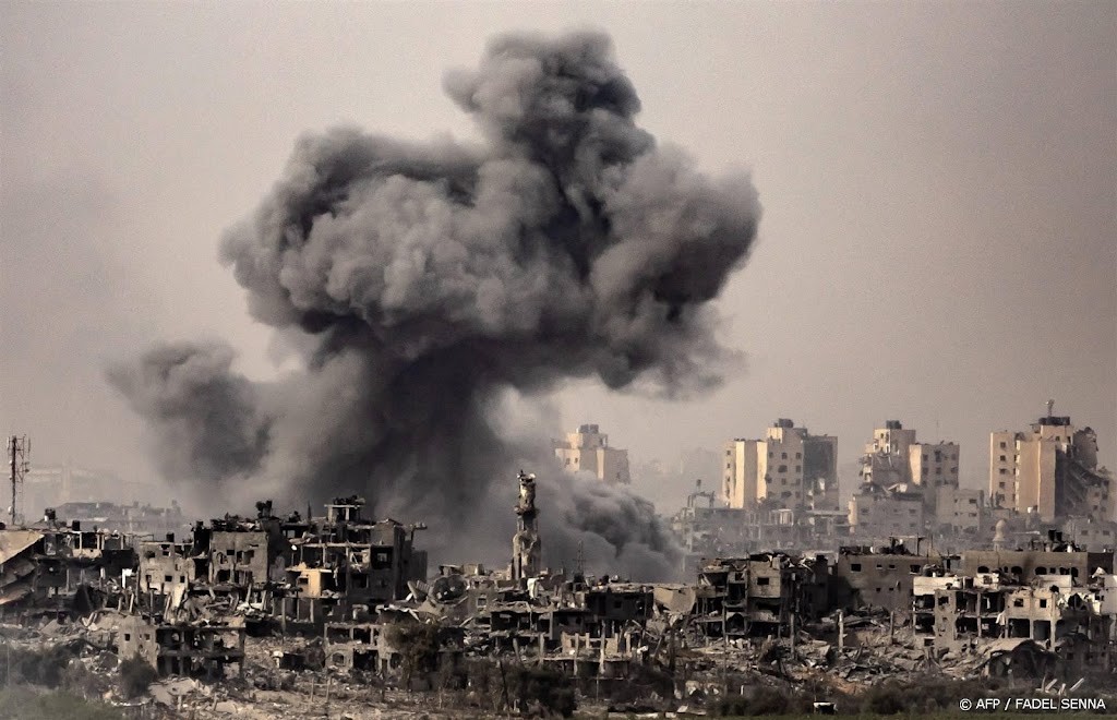 Ministerie weer in contact met groot deel Nederlanders in Gaza