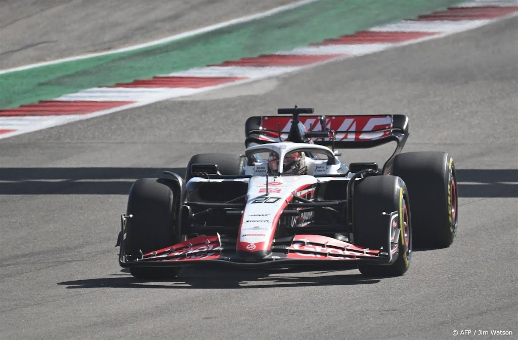 Formule 1-race in Mexico stilgelegd door brandende auto Magnussen