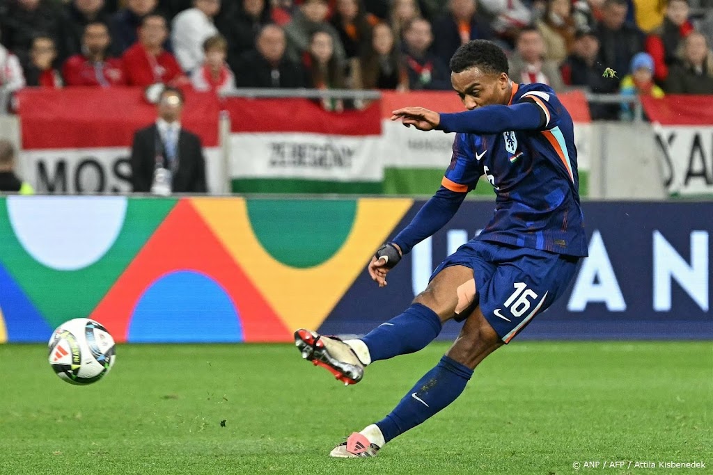 Feyenoorders Timber, Ueda en Nieuwkoop fit voor Ajax
