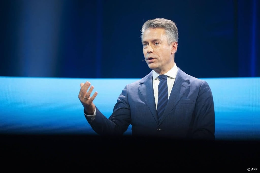 SGP-leider 'dankbaar' met zetelbehoud maar bezorgd over winst D66