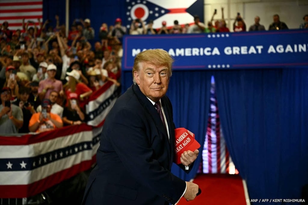 Trump ontkent dat Vance met Iran praat over onderhandelingen