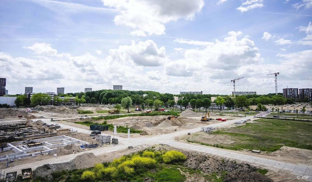 Bouwend Nederland hekelt bod JA21, BBB en SGP aan kabinet
