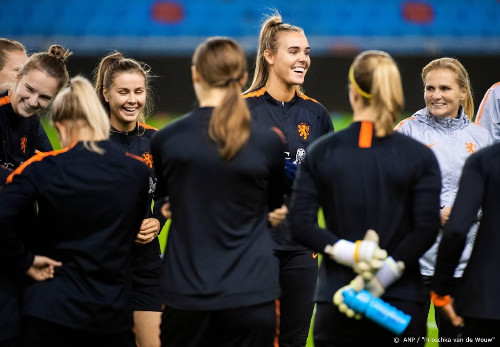 Voetbalsters uitgenodigd voor Frans toernooi