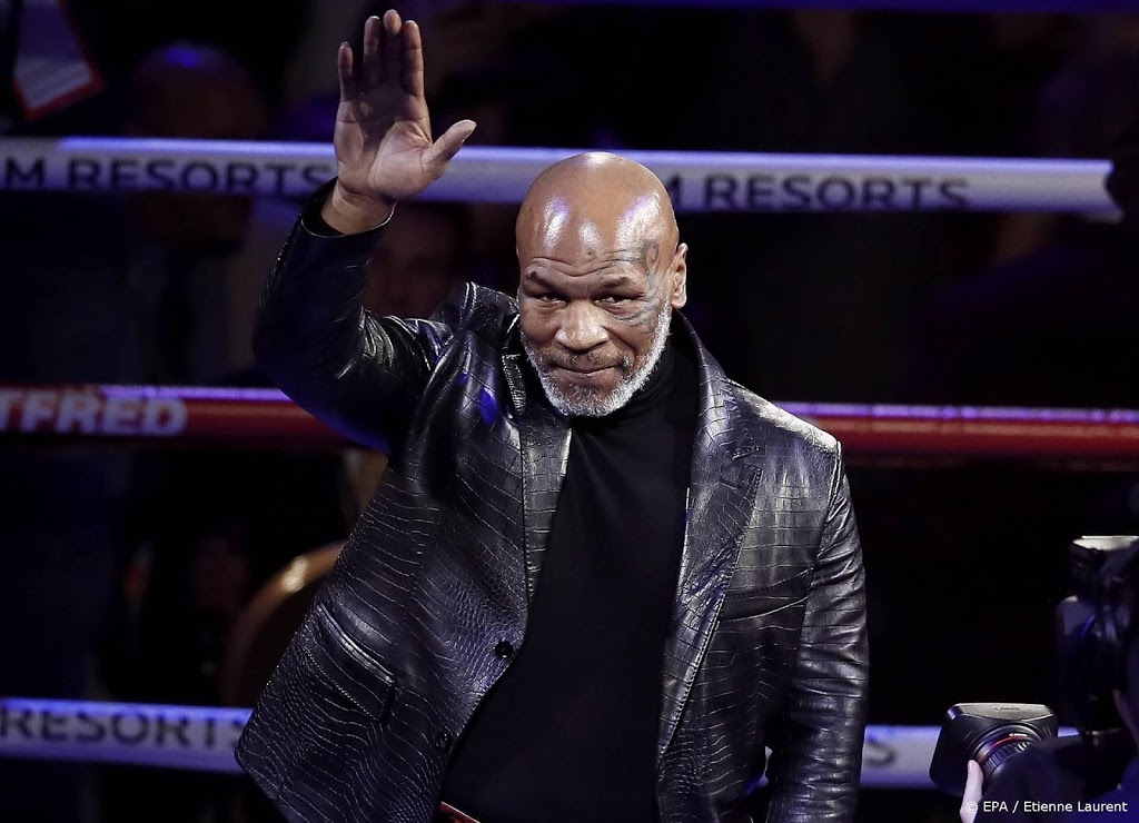 Boksduel tussen Tyson (54) en Jones (51) eindigt onbeslist