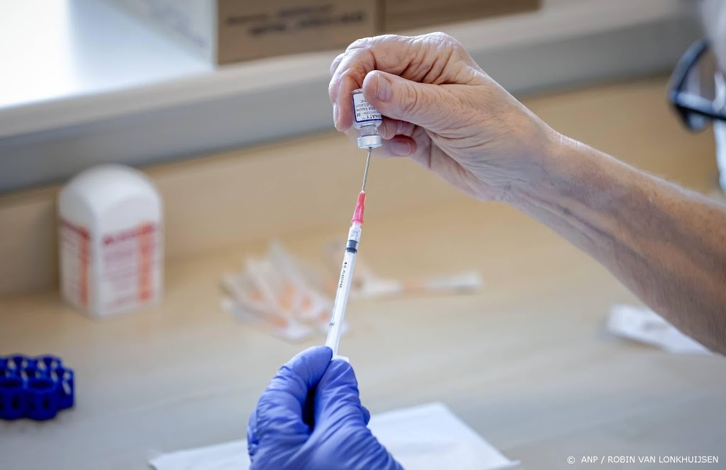 Wetenschapper noemt vaccins effectief tegen Omikron-variant