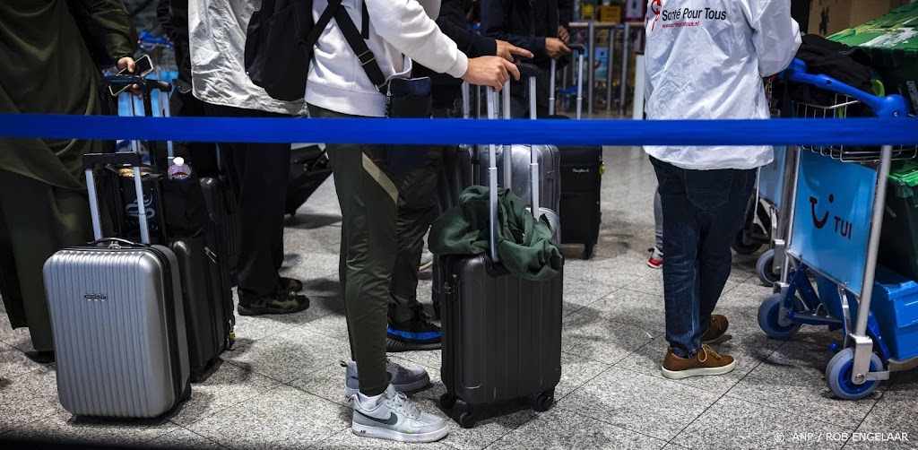 Eindhoven Airport nog zeker rest van de dag last van mist